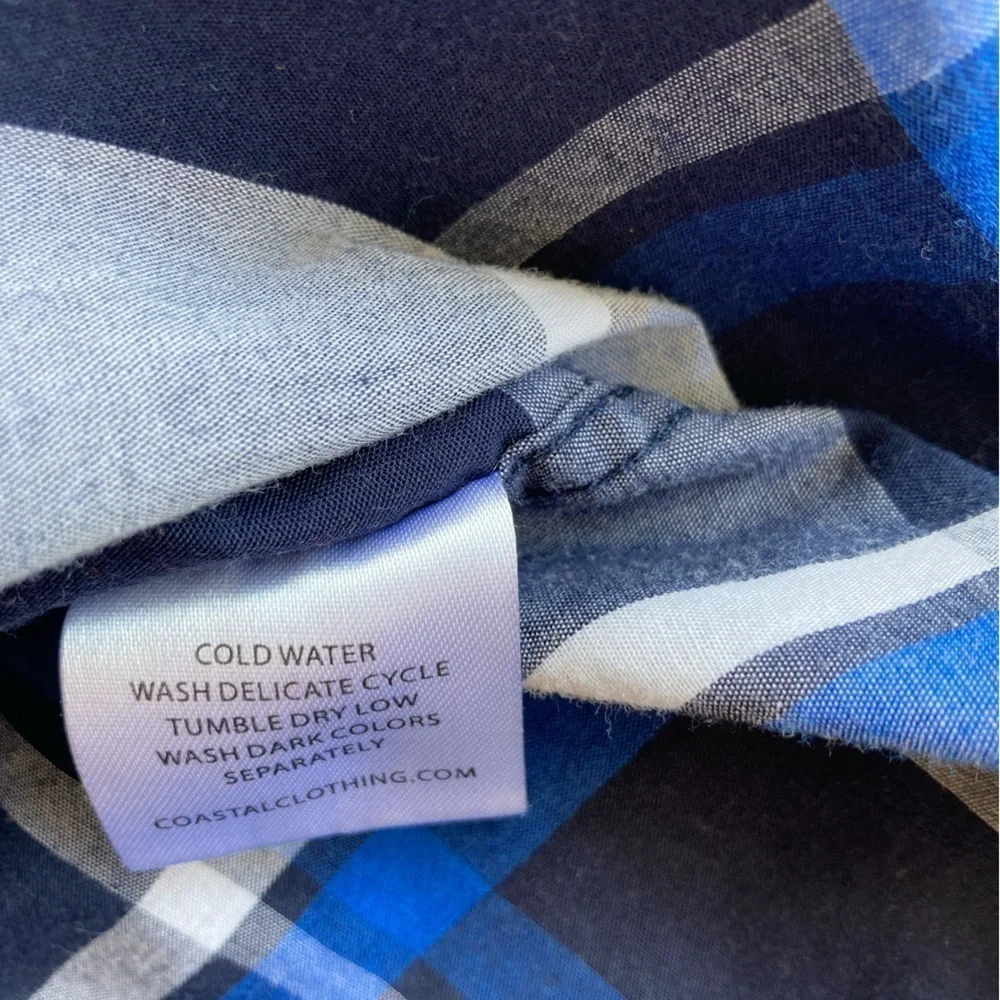 Coastal men’s pearl snap shirt size L blue & white plaid long sleeve Vintage